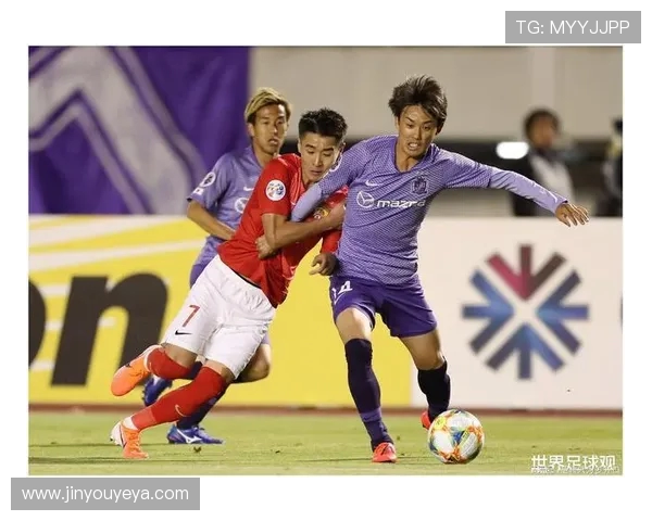 长崎航海与金泽塞维的精彩对决揭示足球战术与团队精神的较量